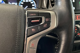 met. harmaa Mitsubishi Outlander PHEV 2018 kuva 16.