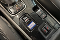 met. harmaa Mitsubishi Outlander PHEV 2018 kuva 19.