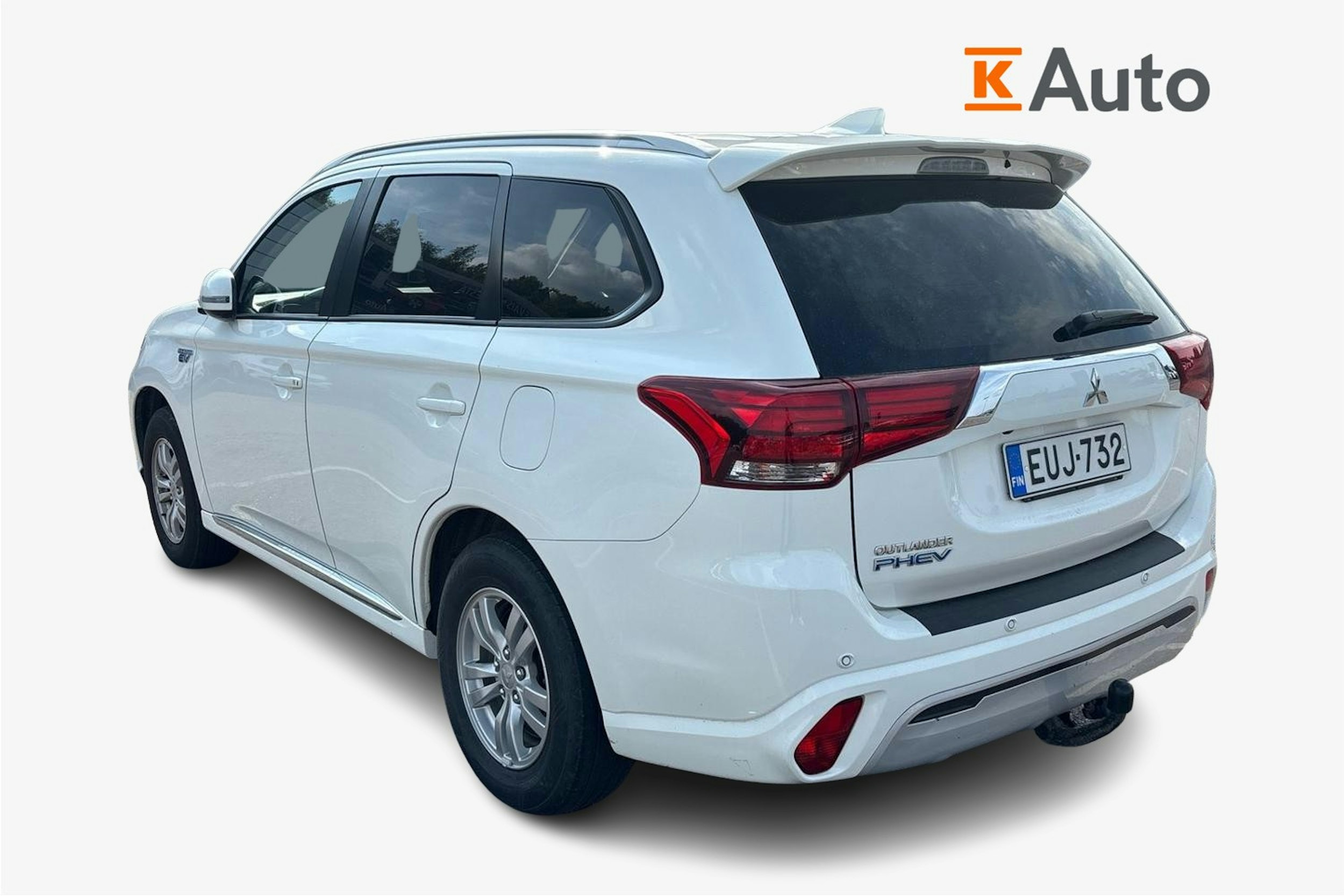 valkoinen Mitsubishi Outlander PHEV 2019 kuva 2.