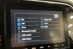 harmaa Mitsubishi Outlander PHEV 2020 kuva 23.