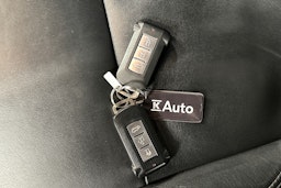 punainen Mitsubishi Outlander PHEV 2019 kuva 31.