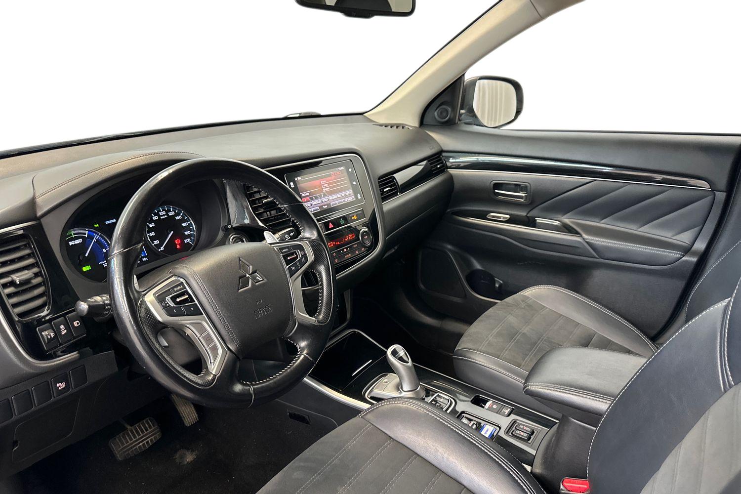 Mitsubishi Outlander PHEV Instyle 4WD 5P 2019, kuva 6/28