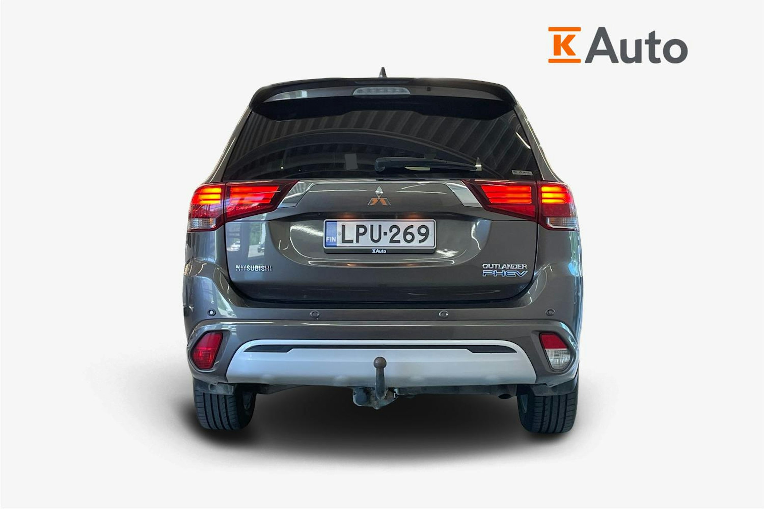 Ruskea (beige) Mitsubishi Outlander PHEV 2019 kuva 3.