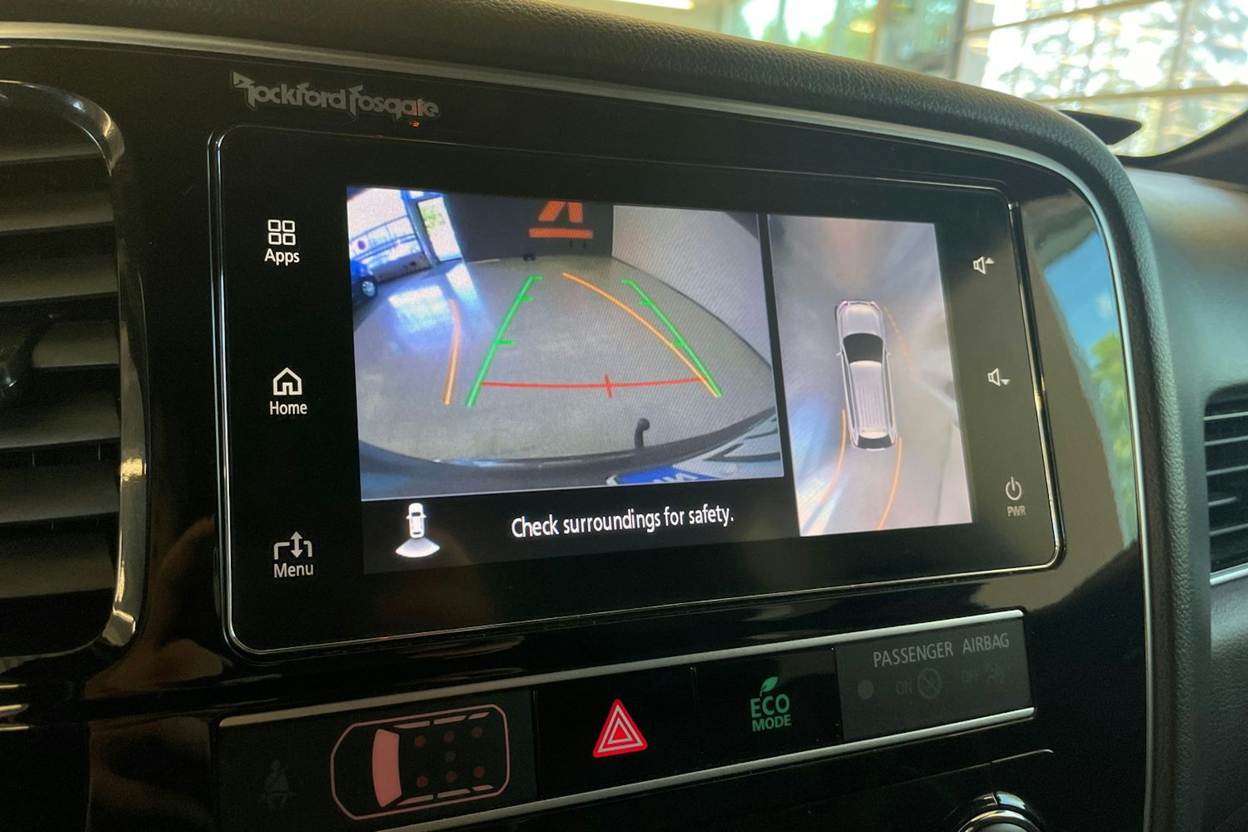 Ruskea (beige) Mitsubishi Outlander PHEV 2019 kuva 21.