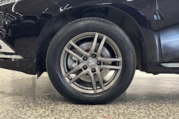 musta Mitsubishi Outlander PHEV 2019 kuva 36.
