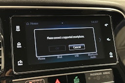 harmaa Mitsubishi Outlander PHEV 2019 kuva 22.