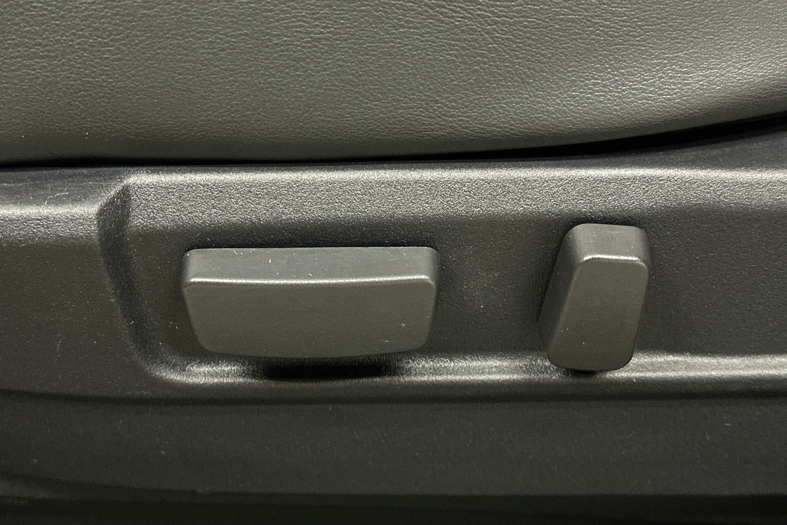 ruskea (beige) Mitsubishi Outlander PHEV 2019 kuva 17.