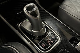 ruskea (beige) Mitsubishi Outlander PHEV 2019 kuva 27.