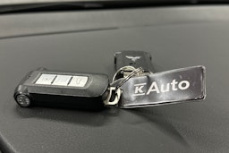 ruskea (beige) Mitsubishi Outlander PHEV 2019 kuva 28.