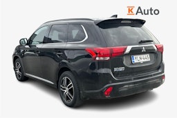 musta Mitsubishi Outlander PHEV 2019 kuva 2.
