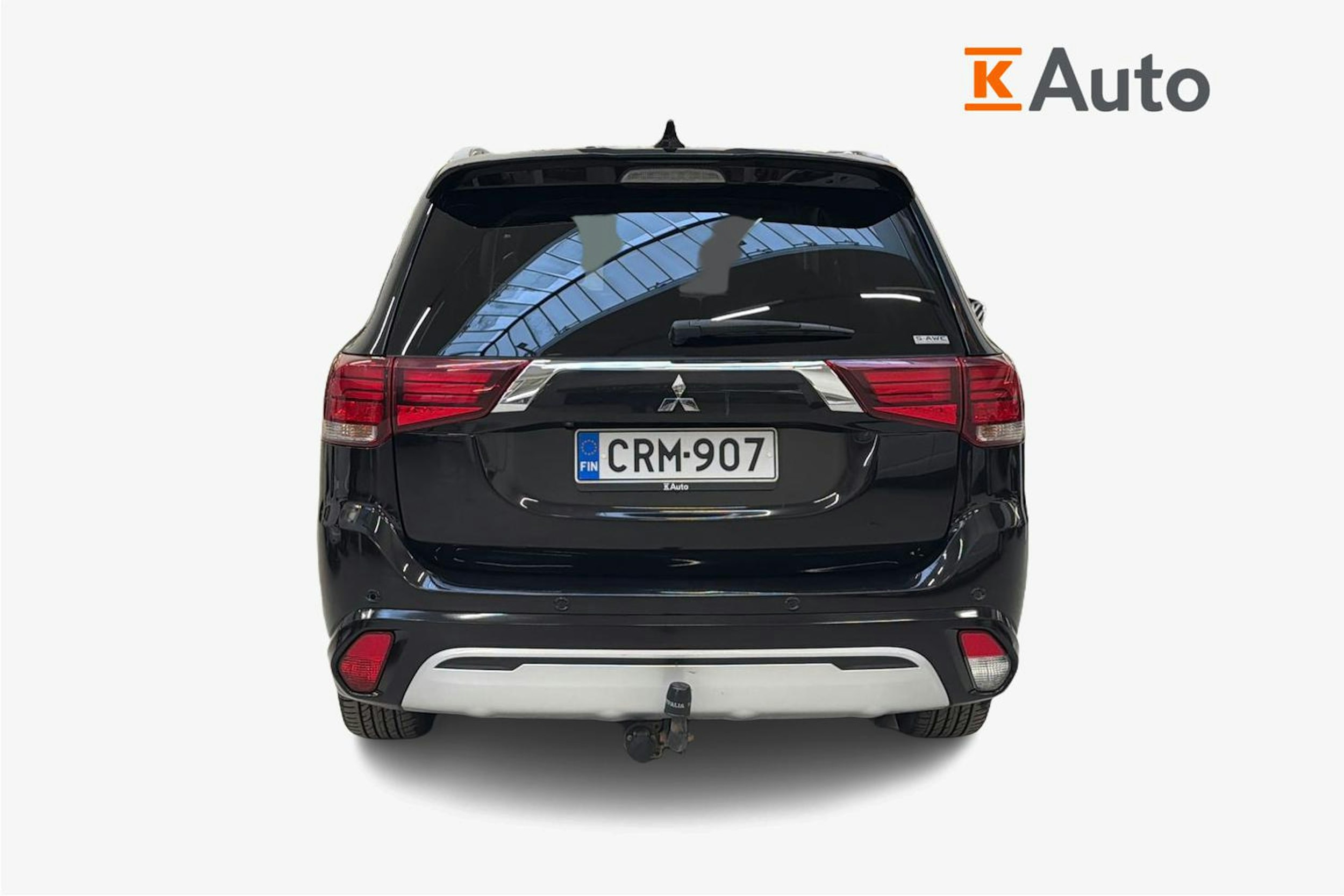 musta Mitsubishi Outlander PHEV 2020 kuva 3.