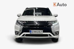 valkoinen Mitsubishi Outlander PHEV 2020 kuva 5.