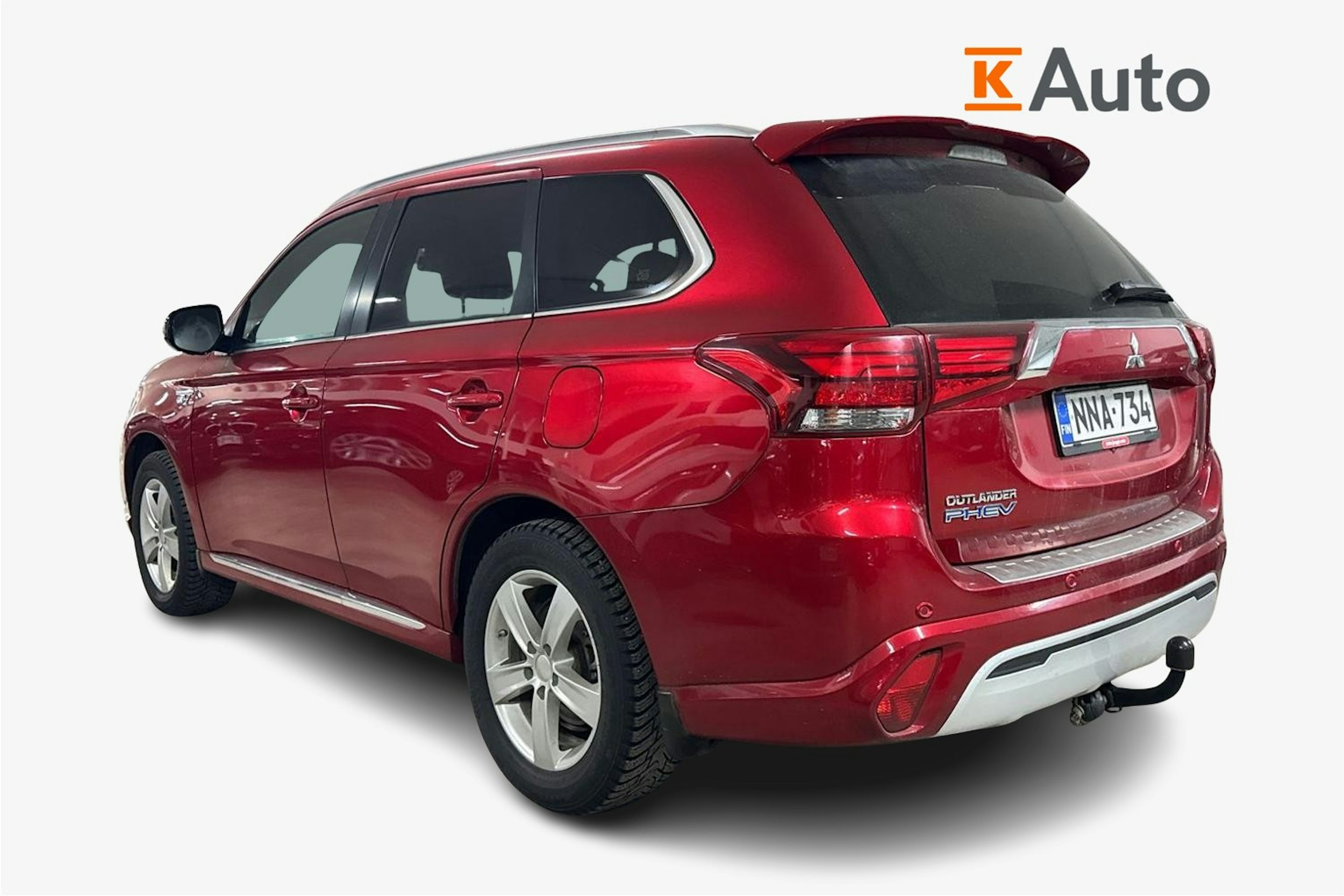 punainen Mitsubishi Outlander PHEV 2020 kuva 2.