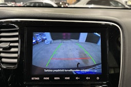 harmaa Mitsubishi Outlander PHEV 2020 kuva 15.
