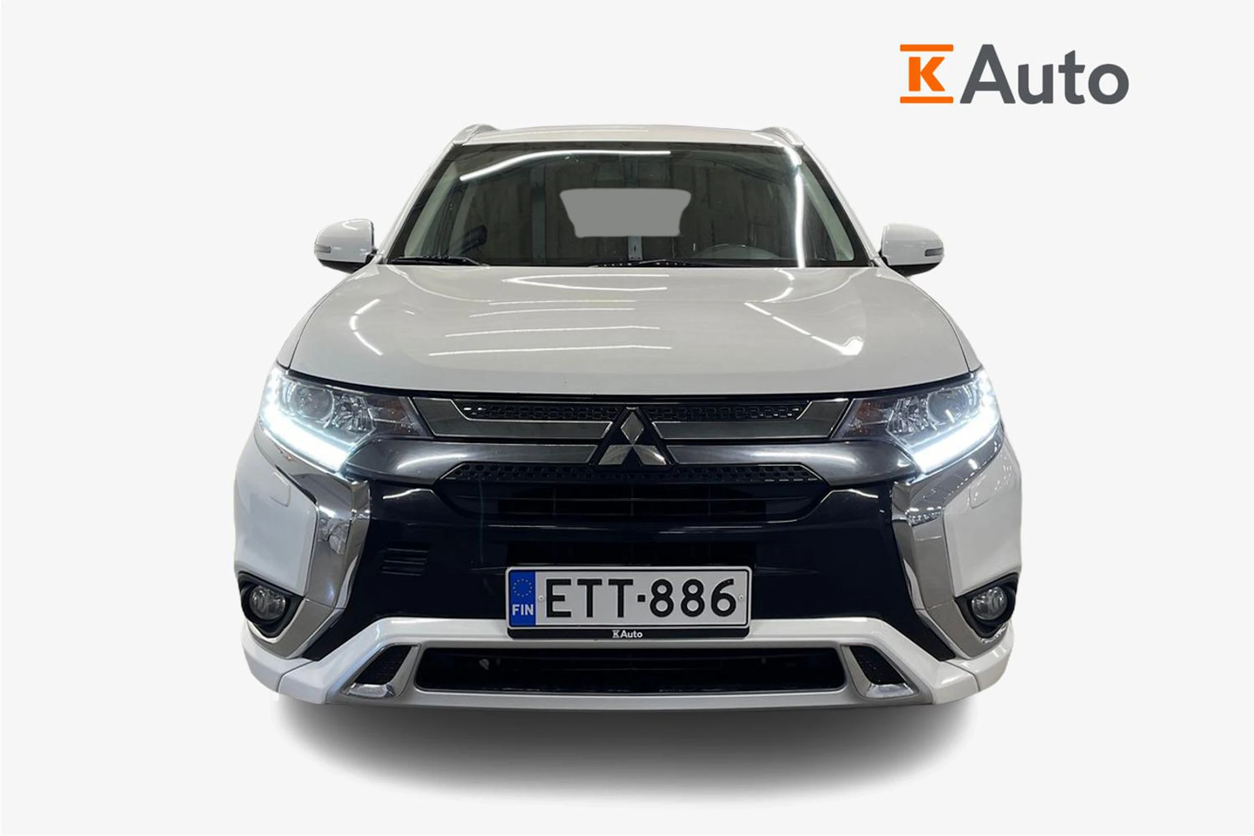 valkoinen Mitsubishi Outlander PHEV 2021 kuva 5.
