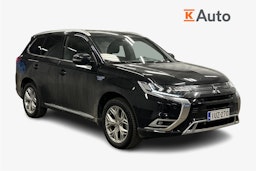 musta Mitsubishi Outlander PHEV 2021 kuva 1.