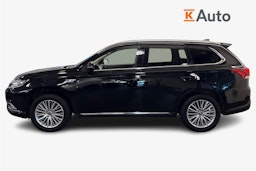 Musta Mitsubishi Outlander PHEV 2021 kuva 6.