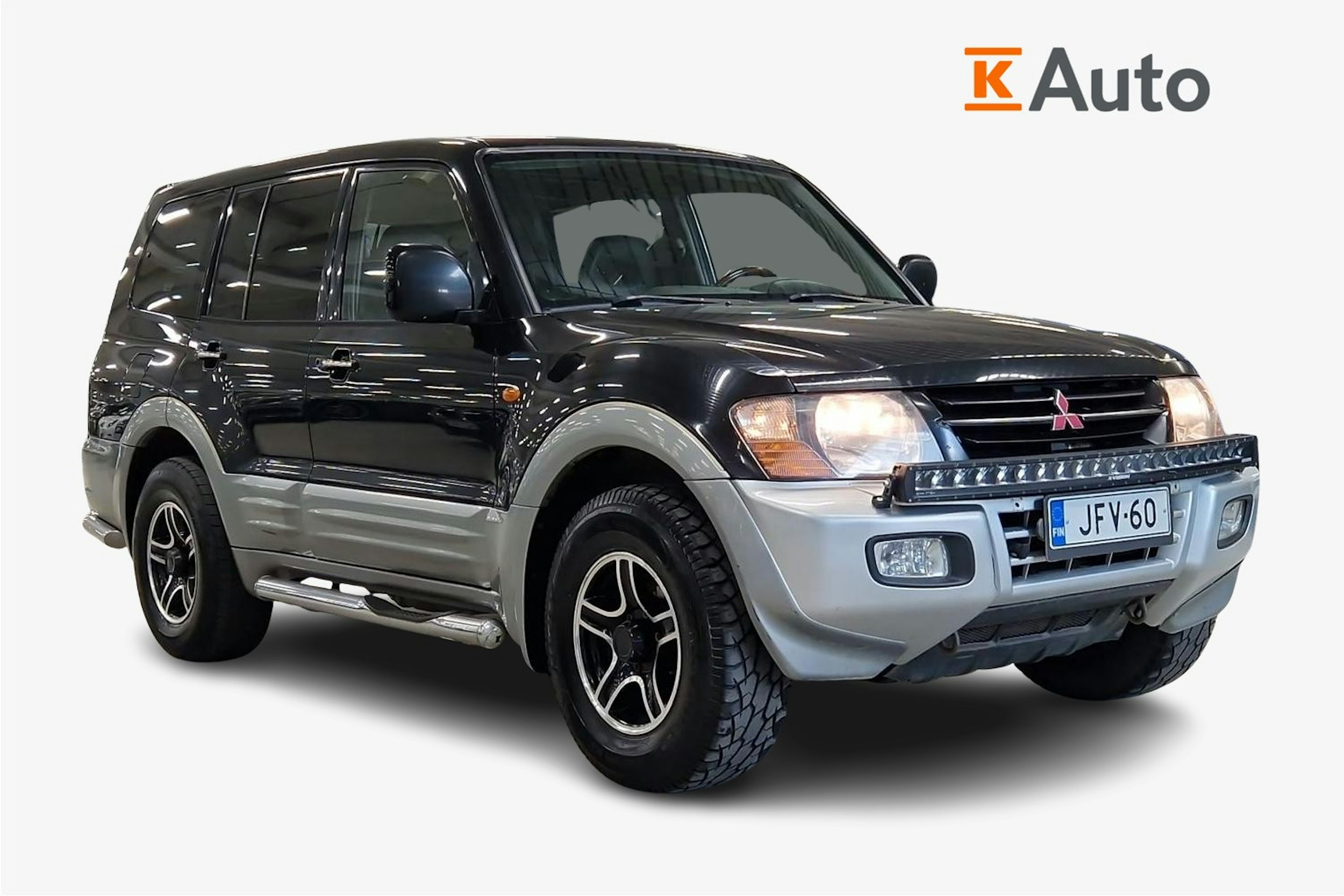 Mitsubishi PAJERO