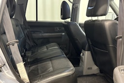 ruskea (beige) Mitsubishi Pajero 2004 kuva 14.