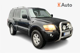 musta Mitsubishi Pajero 2005 kuva 1.