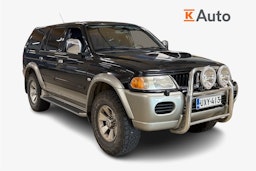 musta Mitsubishi Pajero 2006 kuva 1.
