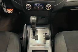 harmaa Mitsubishi Pajero 2007 kuva 19.