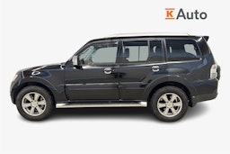musta Mitsubishi Pajero 2007 kuva 6.