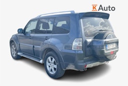 harmaa Mitsubishi Pajero 2008 kuva 2.