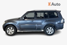 harmaa Mitsubishi Pajero 2008 kuva 6.