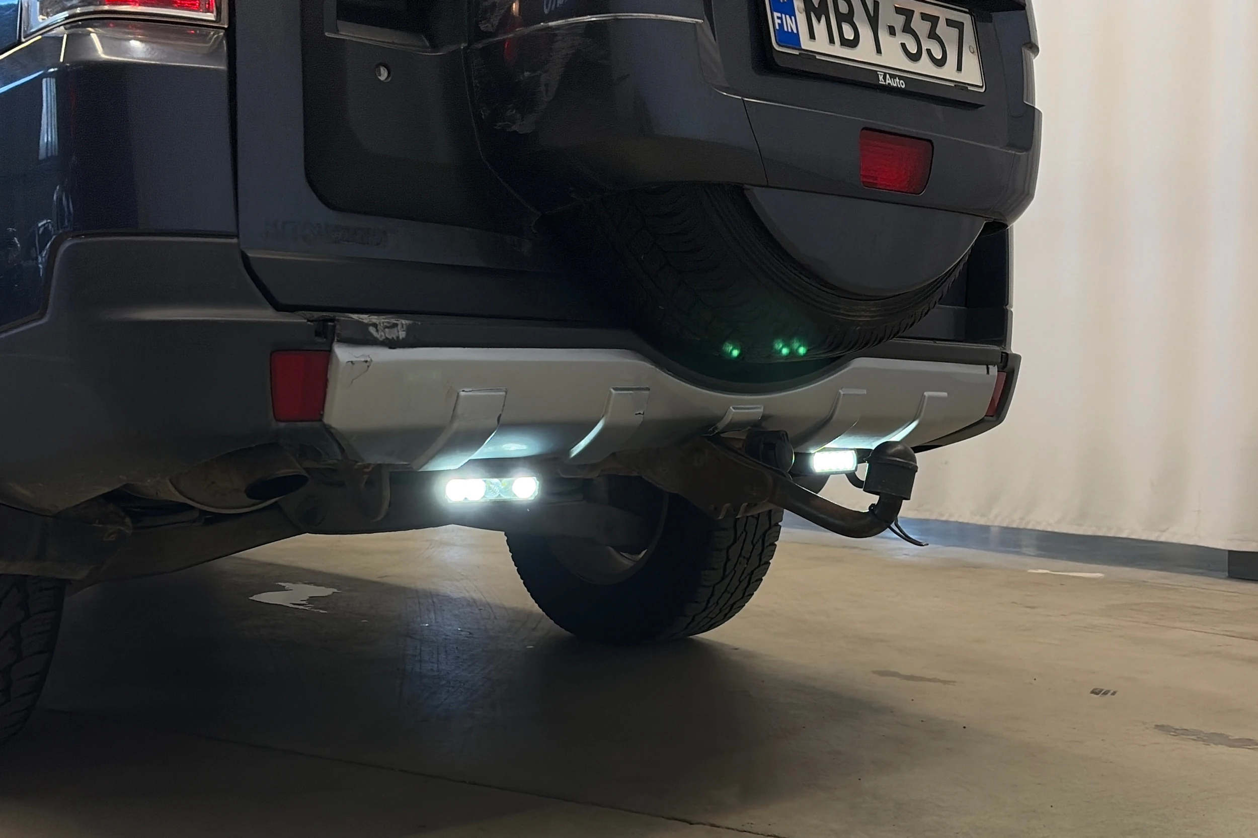 harmaa Mitsubishi Pajero 2008 kuva 13.
