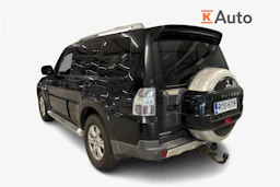musta Mitsubishi Pajero 2008 kuva 2.