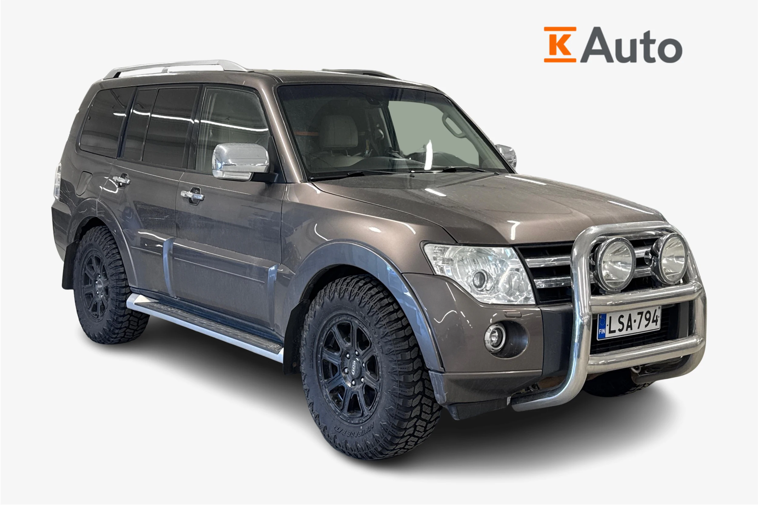 Mitsubishi PAJERO