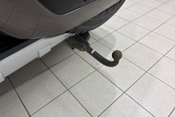 ruskea (beige) Mitsubishi Pajero 2015 kuva 14.