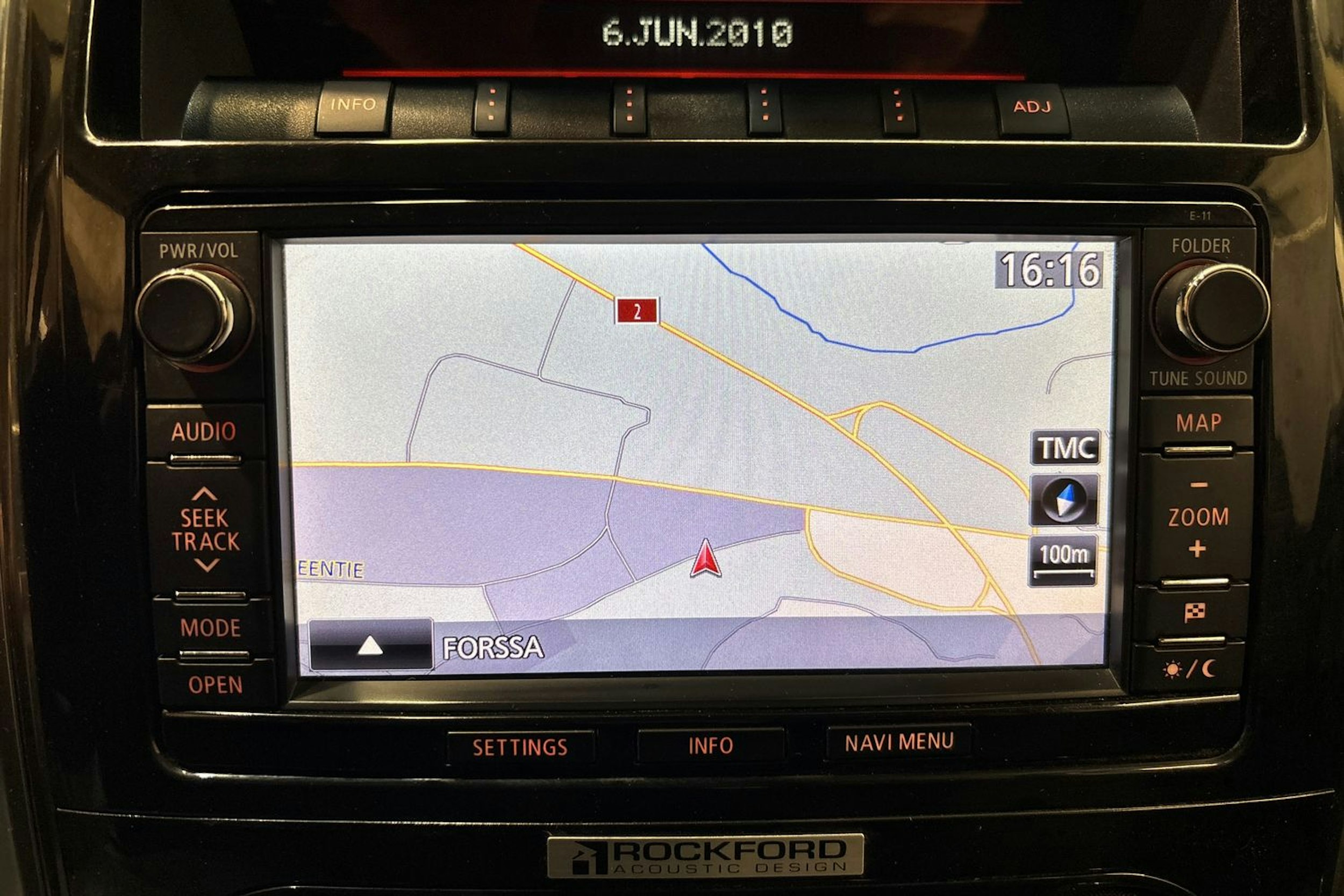 ruskea (beige) Mitsubishi Pajero 2015 kuva 19.