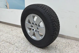 met. harmaa Mitsubishi Pajero 2015 kuva 10.