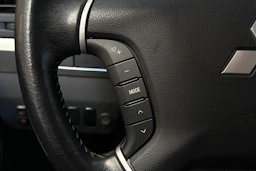 met. harmaa Mitsubishi Pajero 2015 kuva 14.