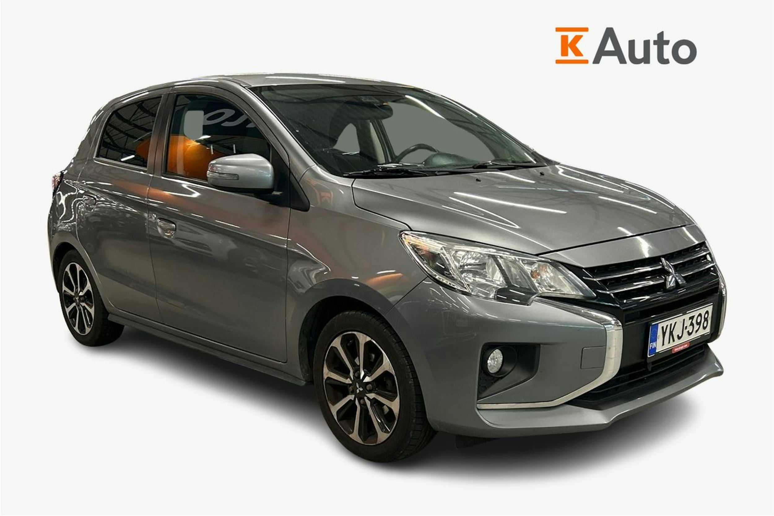 harmaa Mitsubishi Space Star 2020 kuva 1.
