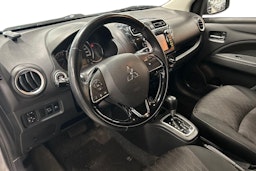 harmaa Mitsubishi Space Star 2020 kuva 3.