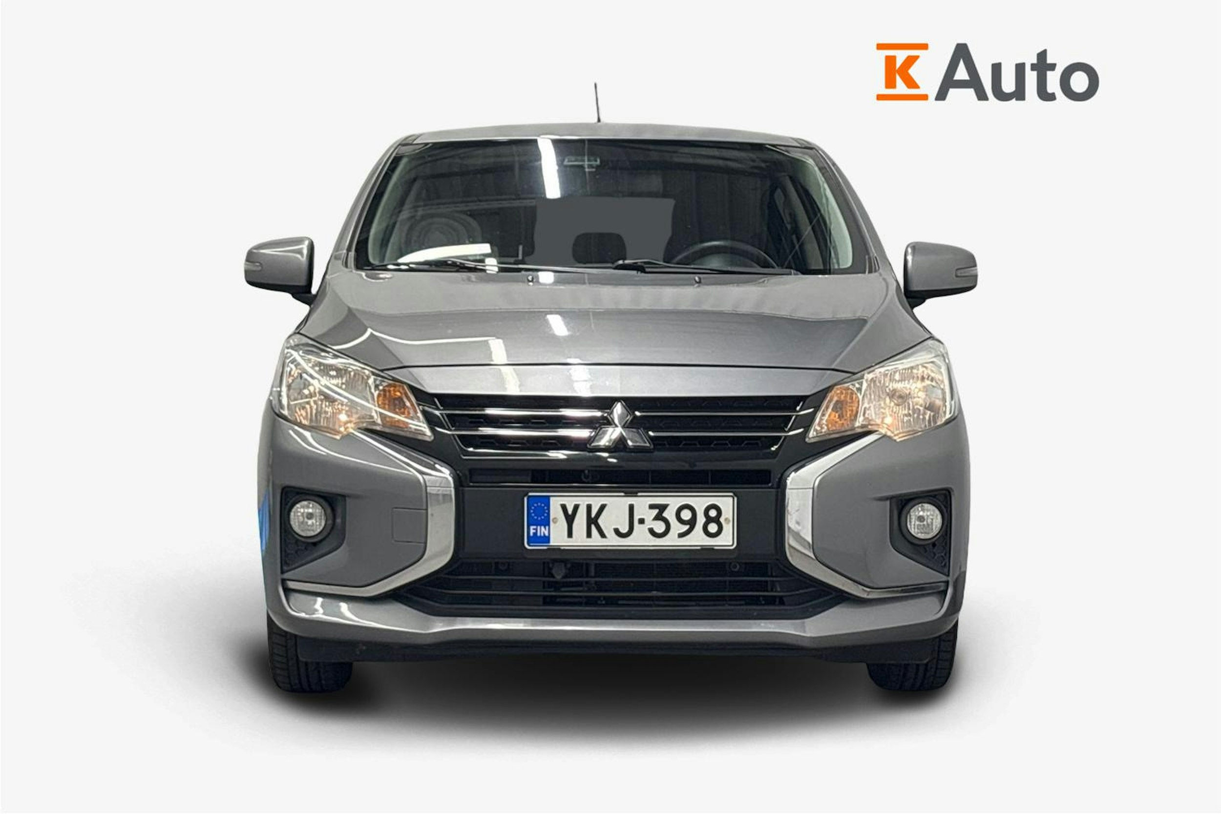 harmaa Mitsubishi Space Star 2020 kuva 5.