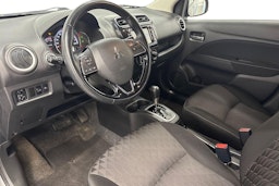harmaa Mitsubishi Space Star 2020 kuva 7.
