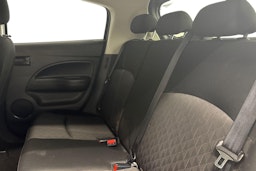 harmaa Mitsubishi Space Star 2020 kuva 10.