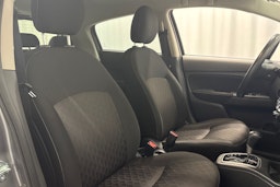harmaa Mitsubishi Space Star 2020 kuva 14.