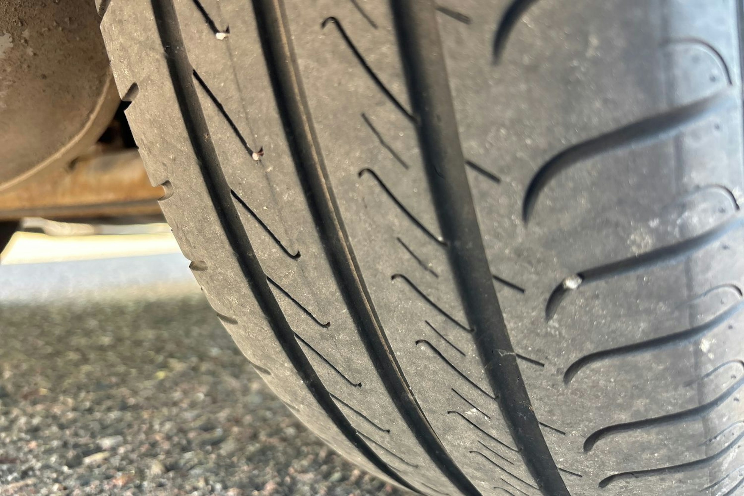 Vihreä Nissan ALMERA 2000 kuva 13.