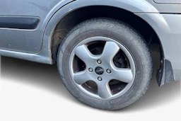 Hopea Nissan ALMERA 2003 kuva 9.