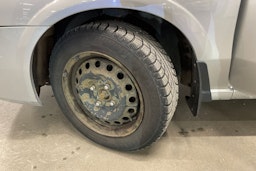 hopea Nissan Almera 2004 kuva 10.