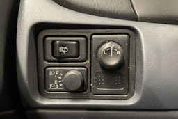 hopea Nissan Almera 2004 kuva 15.