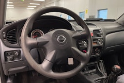 hopea Nissan Almera 2004 kuva 16.