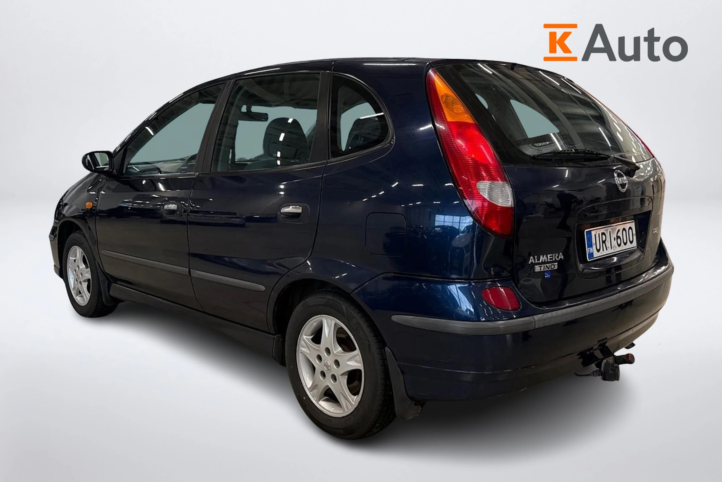 sininen Nissan Almera 2004 kuva 3.