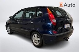 sininen Nissan Almera 2004 kuva 3.