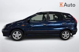 sininen Nissan Almera 2004 kuva 7.